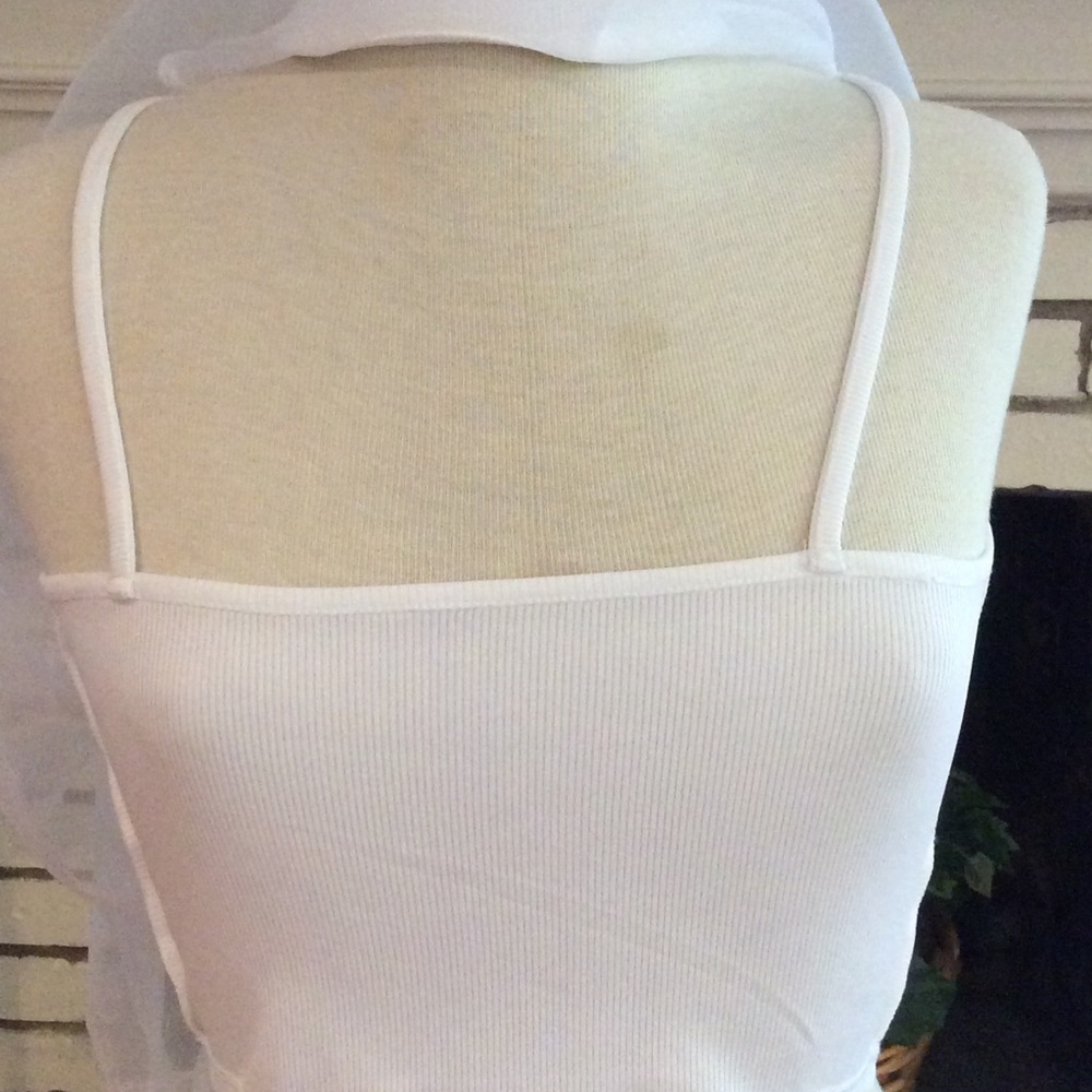 Boutique Top - Picture 4 of 8